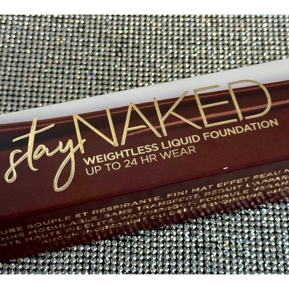 Urban Decay Stay Naked Weightless Liquid Foundation 90WR Ultra Deep Warm Red New